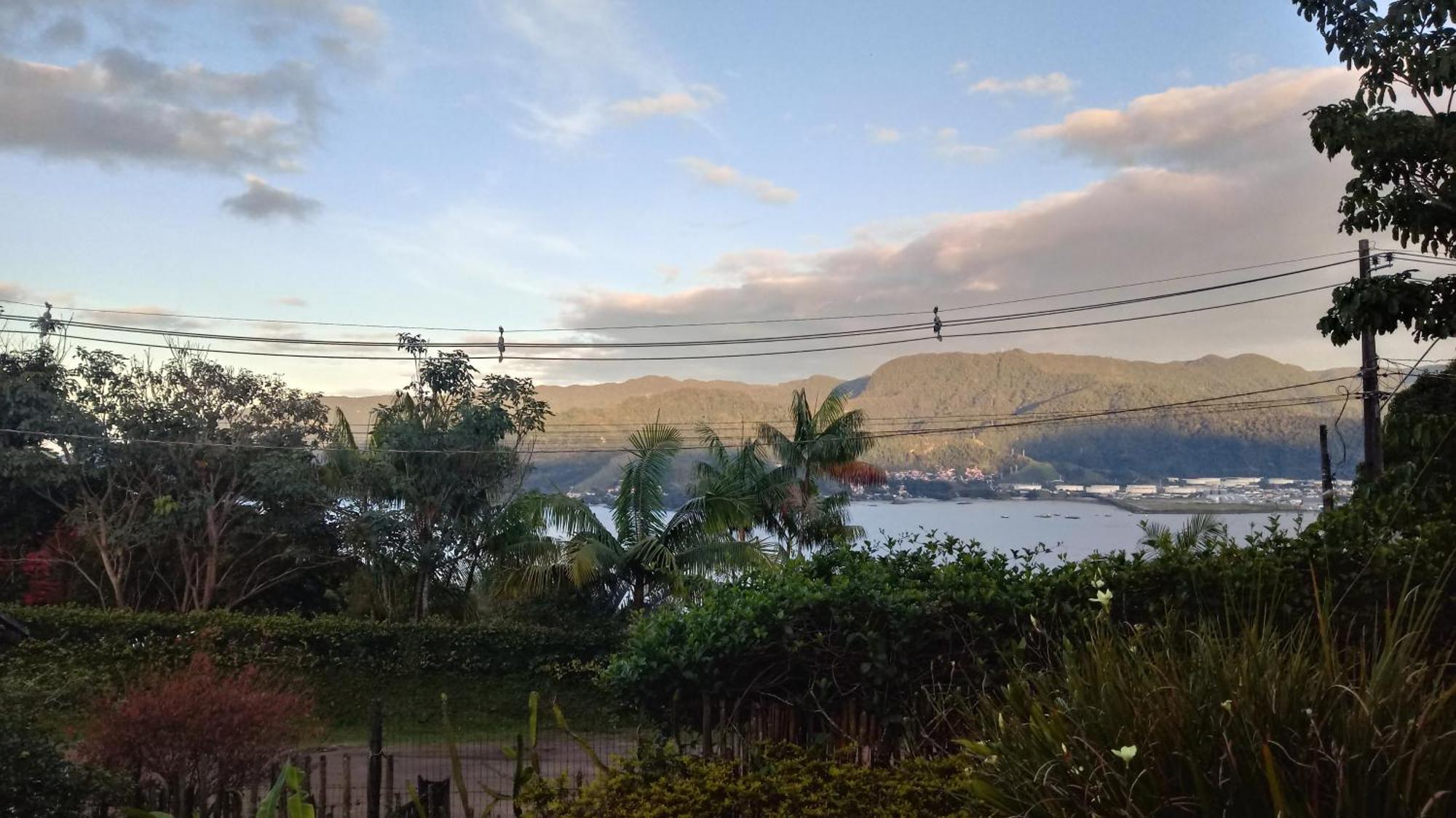 Casa De Montanha Na Praia Ilhabela Rom bilde